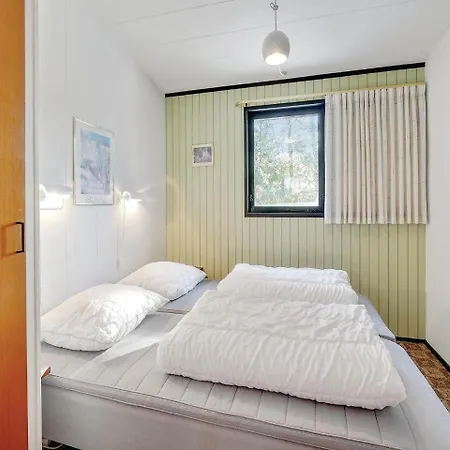 Vakantiehuis Three-bedroom Holiday In Vaggerlose