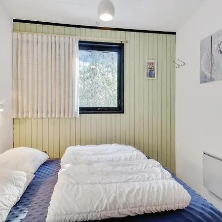 Three-bedroom Holiday In Vaggerlose Vakantiehuis Bøtø By
