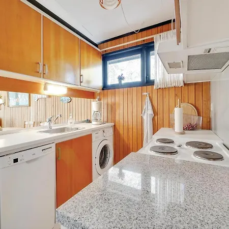 Vakantiehuis Three-bedroom Holiday In Vaggerlose Bøtø By
